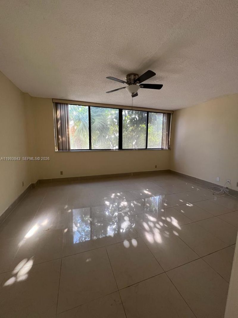 4222 Inverrary Blvd , Unit 4217, Lauderhill, FL 33319 Photo
