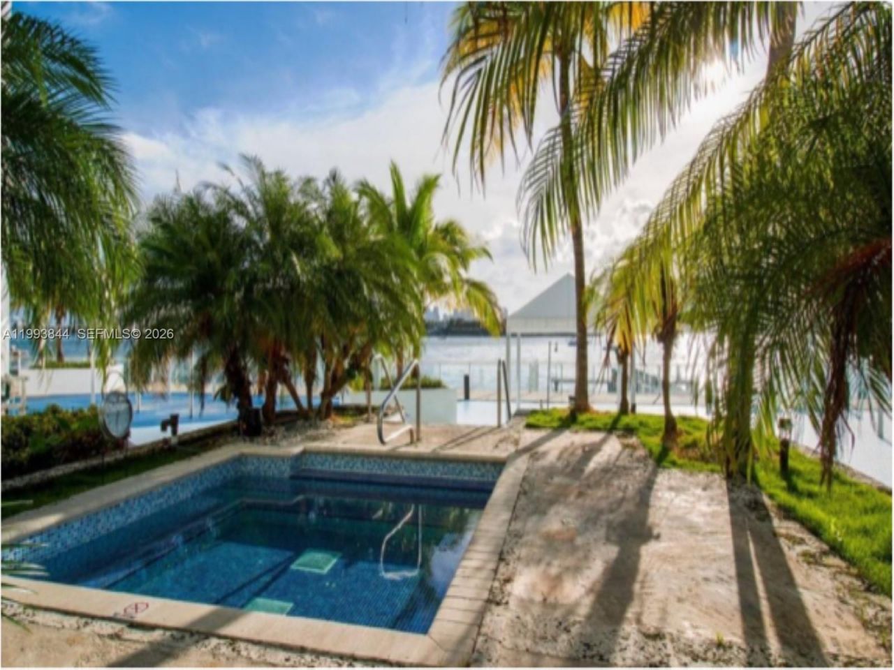 1035 West Ave , Unit 802, Miami Beach, FL 33139 Photo