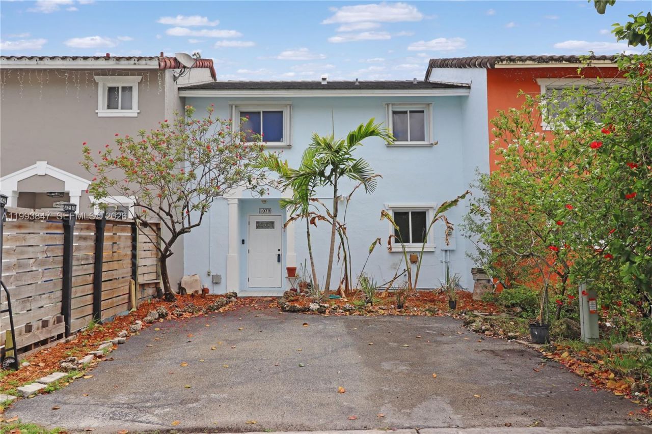 1079 SE 12th Ter, Homestead, FL 33035 Photo