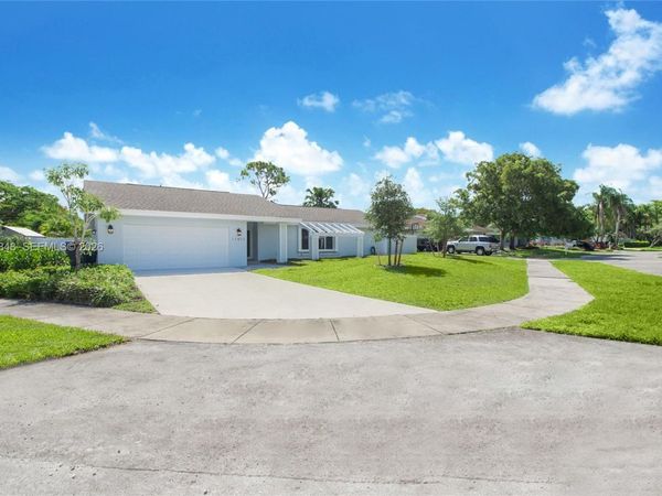 11011 SW 110th Rd , Miami, FL 33176