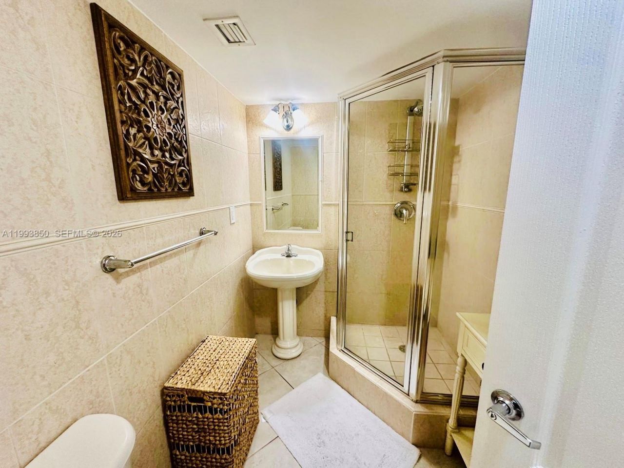 2555 Collins Ave, Unit 704, Miami Beach, FL 33140 Photo