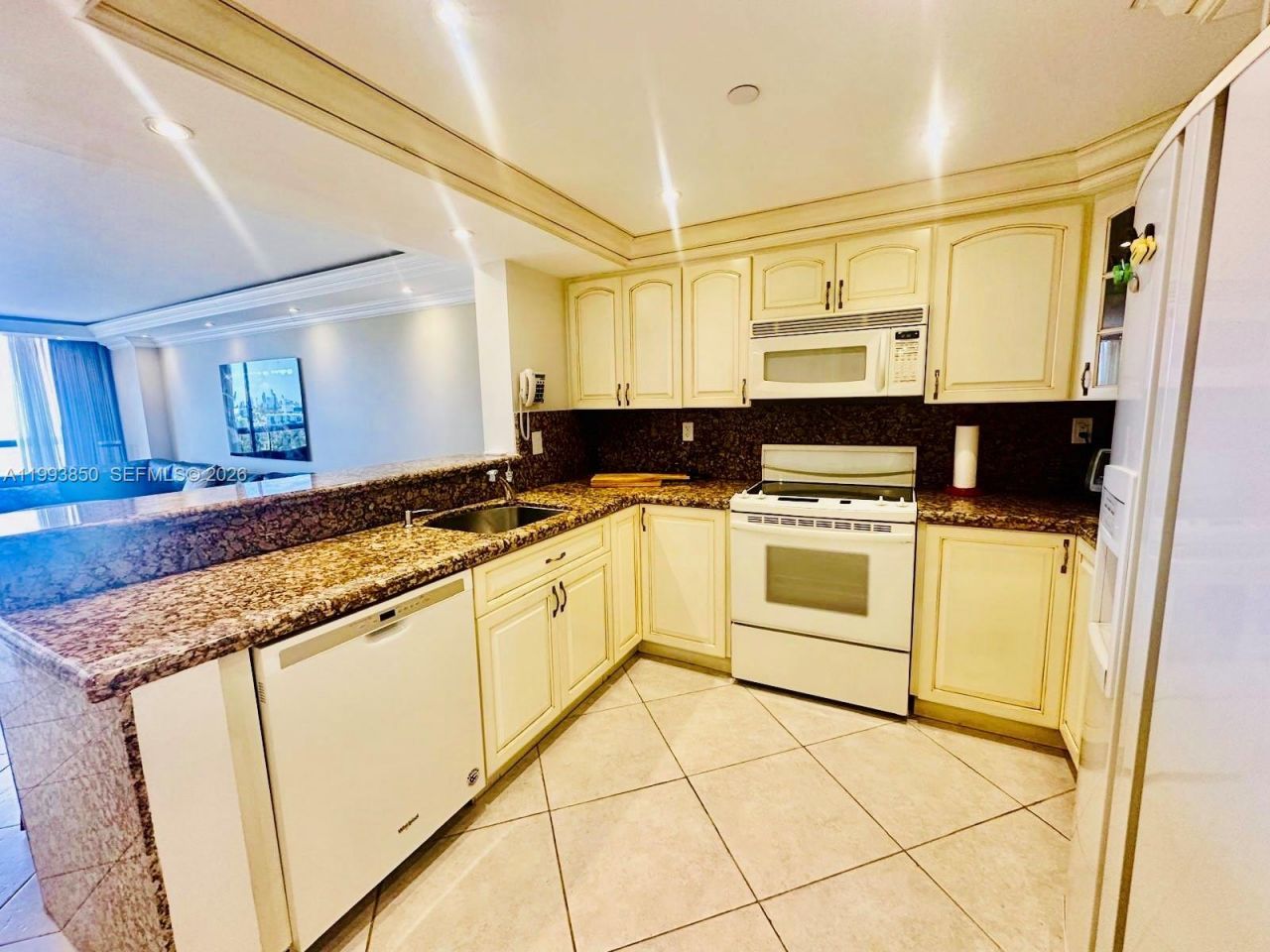 2555 Collins Ave, Unit 704, Miami Beach, FL 33140 Photo