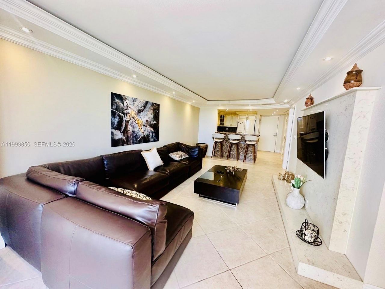 2555 Collins Ave, Unit 704, Miami Beach, FL 33140 Photo