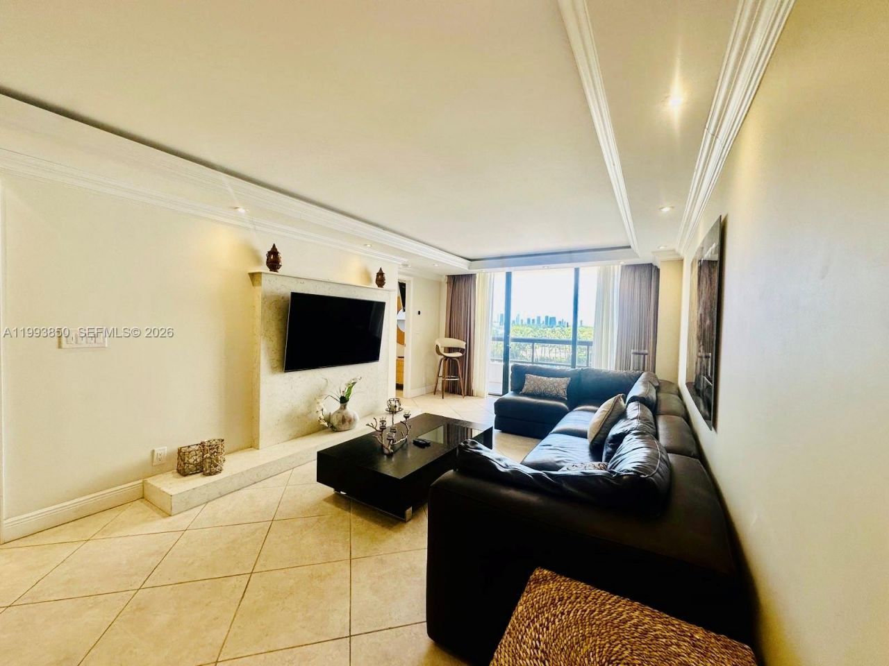 2555 Collins Ave, Unit 704, Miami Beach, FL 33140 Photo