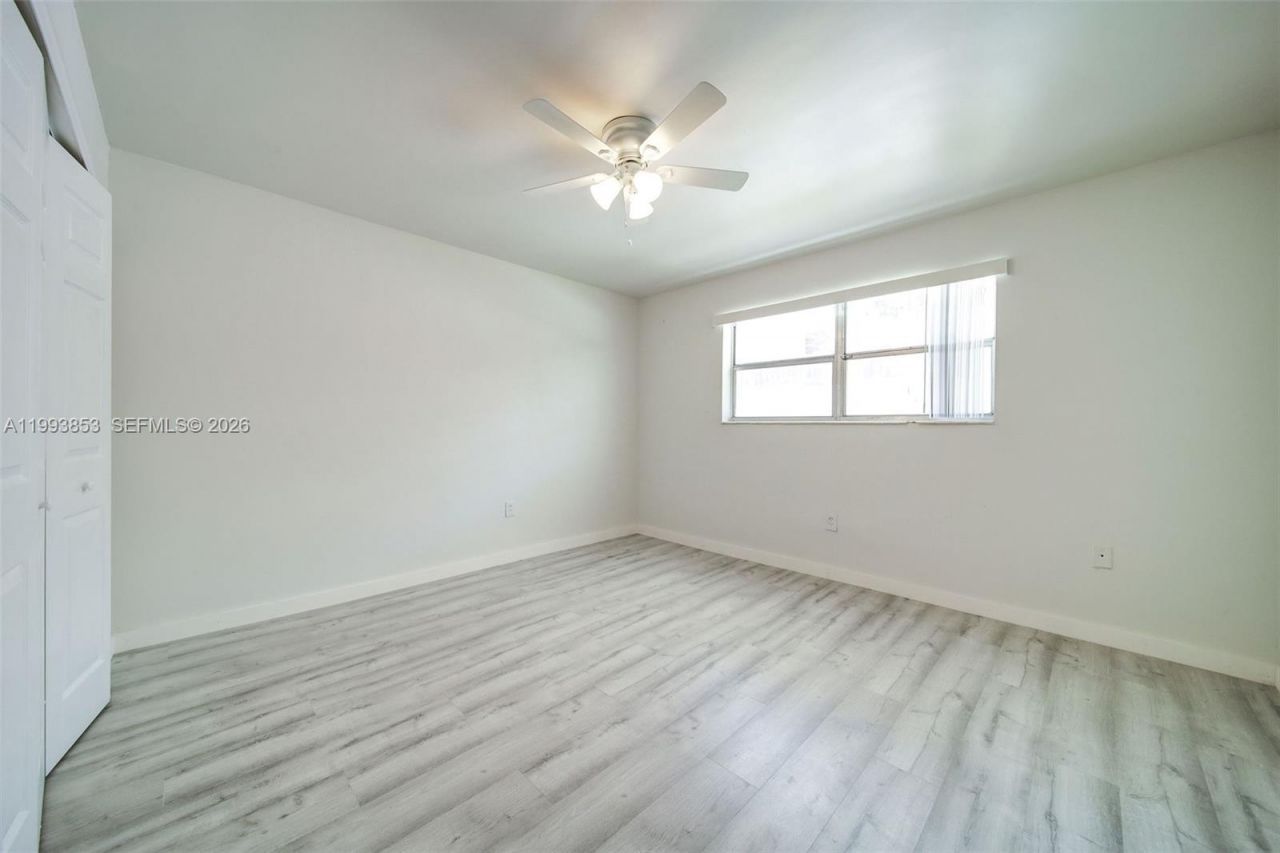 111 NW 152nd St, Unit 21, Miami, FL 33169 Photo