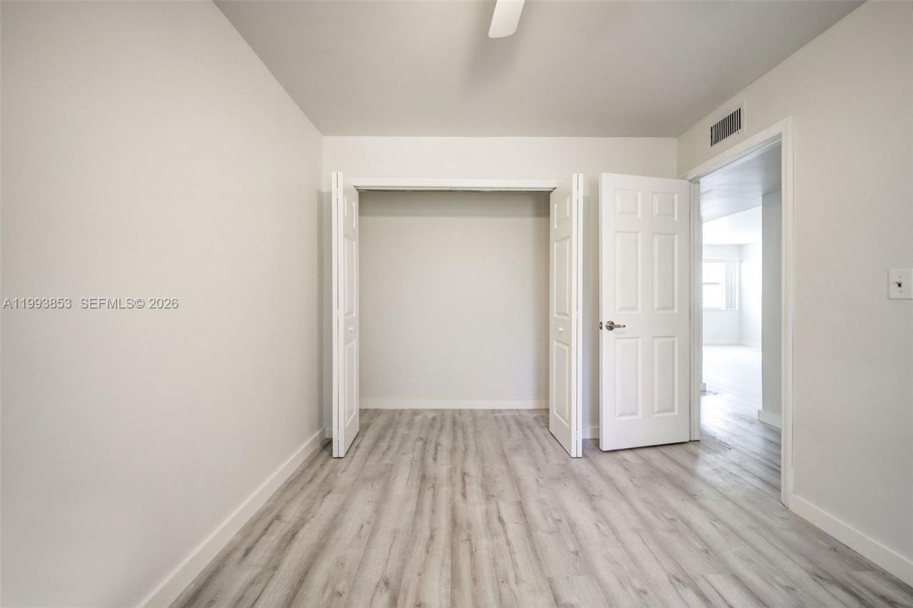 111 NW 152nd St, Unit 21, Miami, FL 33169 Photo