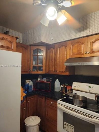 3210 NW 82nd St , Miami, FL 33147 Photo