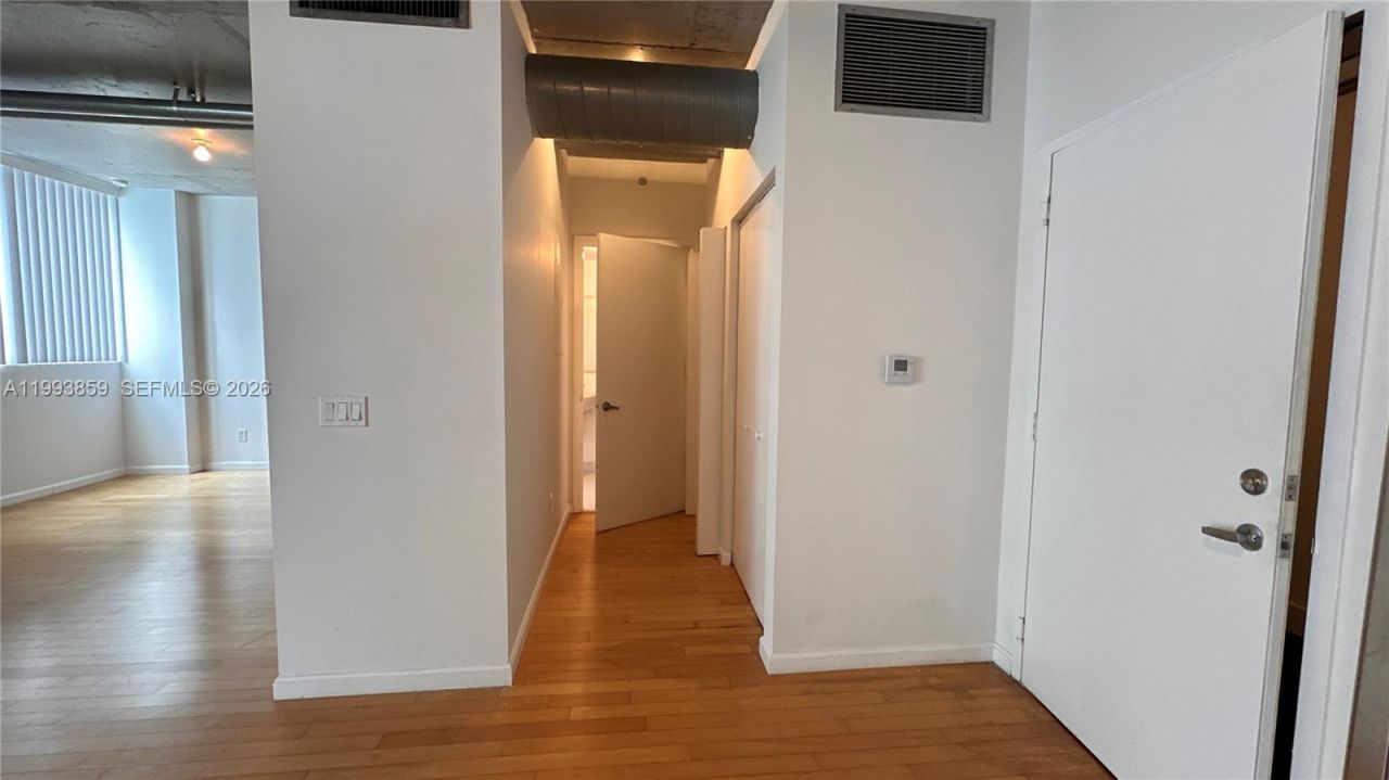 690 SW 1st Ct, Unit 1128, Miami, FL 33130 Photo