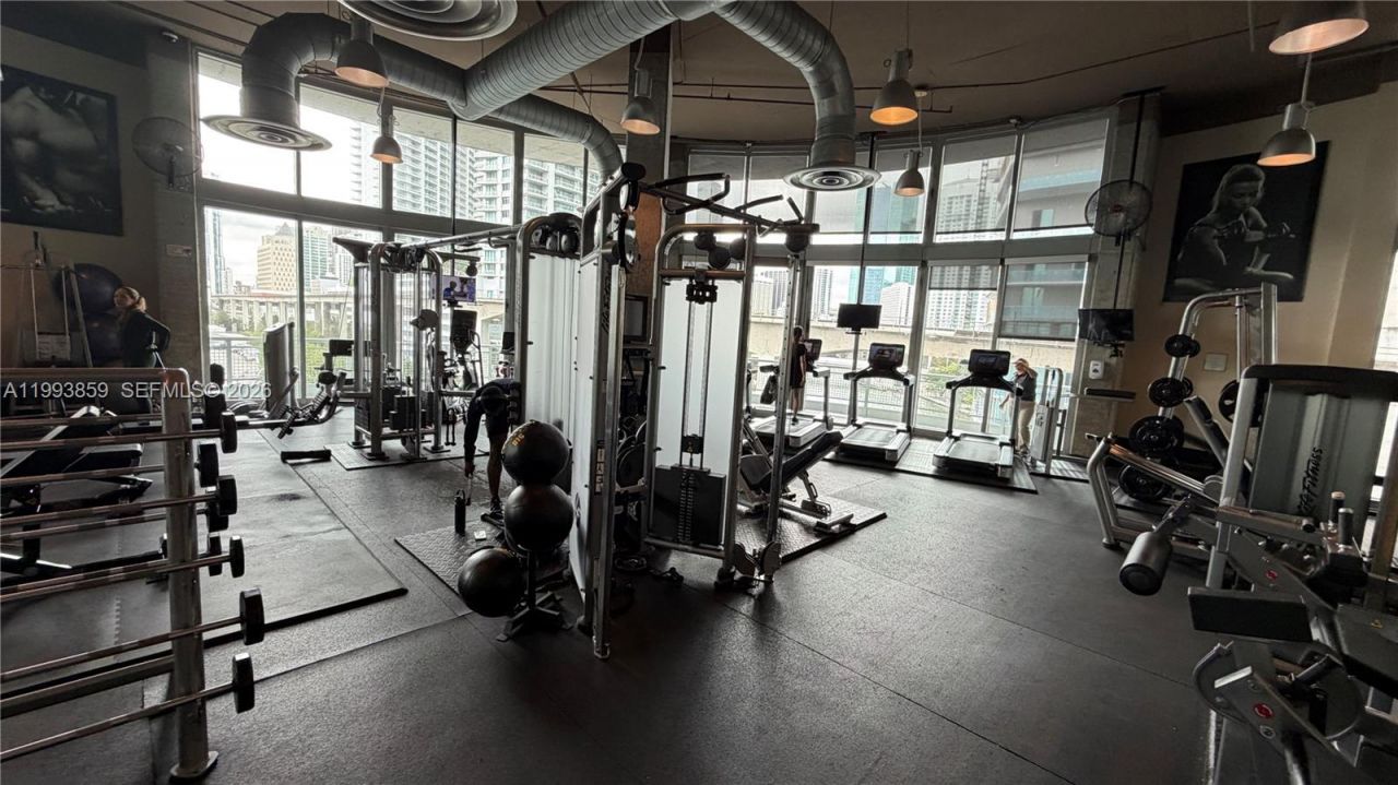 690 SW 1st Ct, Unit 1128, Miami, FL 33130 Photo