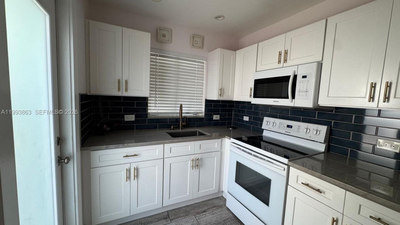 414 9th Avenue N , Unit N/A, Lake Worth, FL 33460 Photo