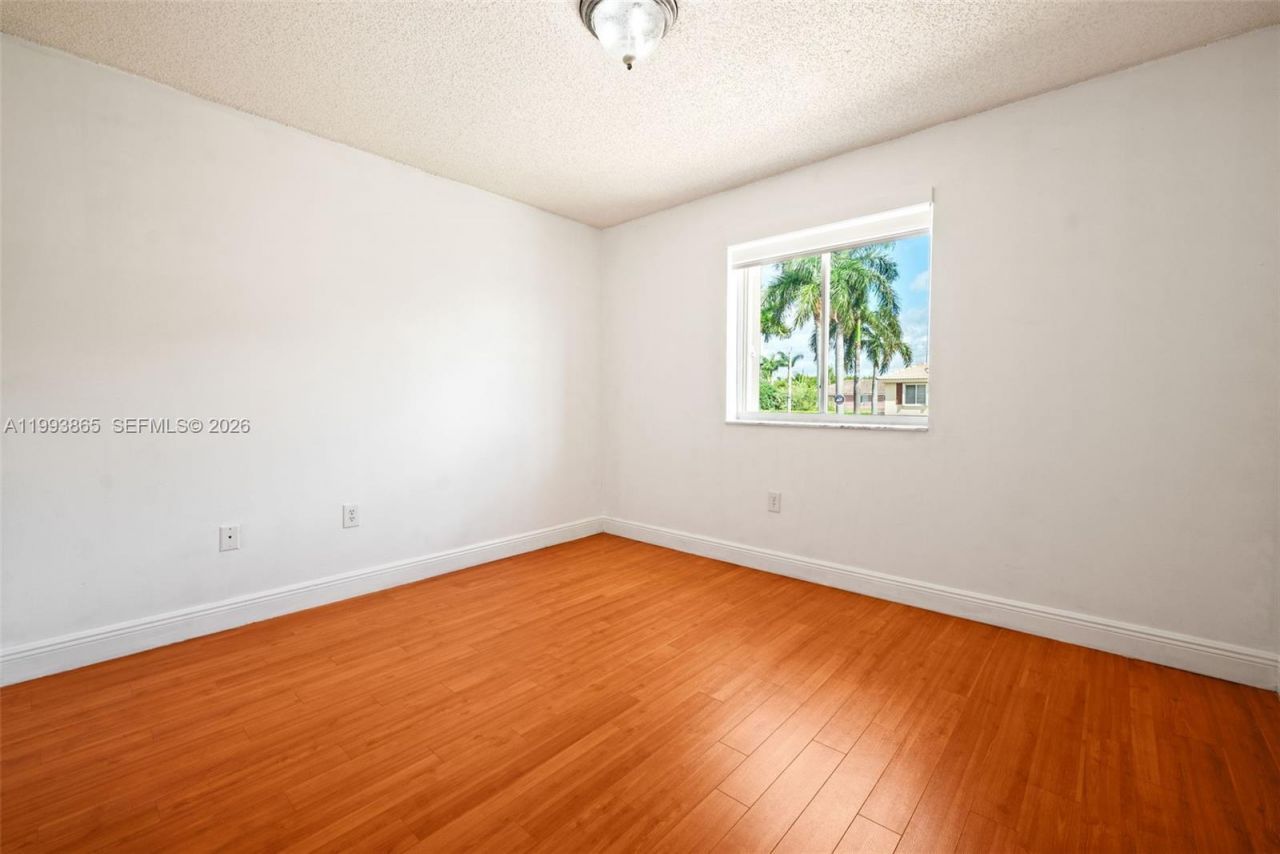 16418 SW 72nd Ter, Unit ., Miami, FL 33193 Photo