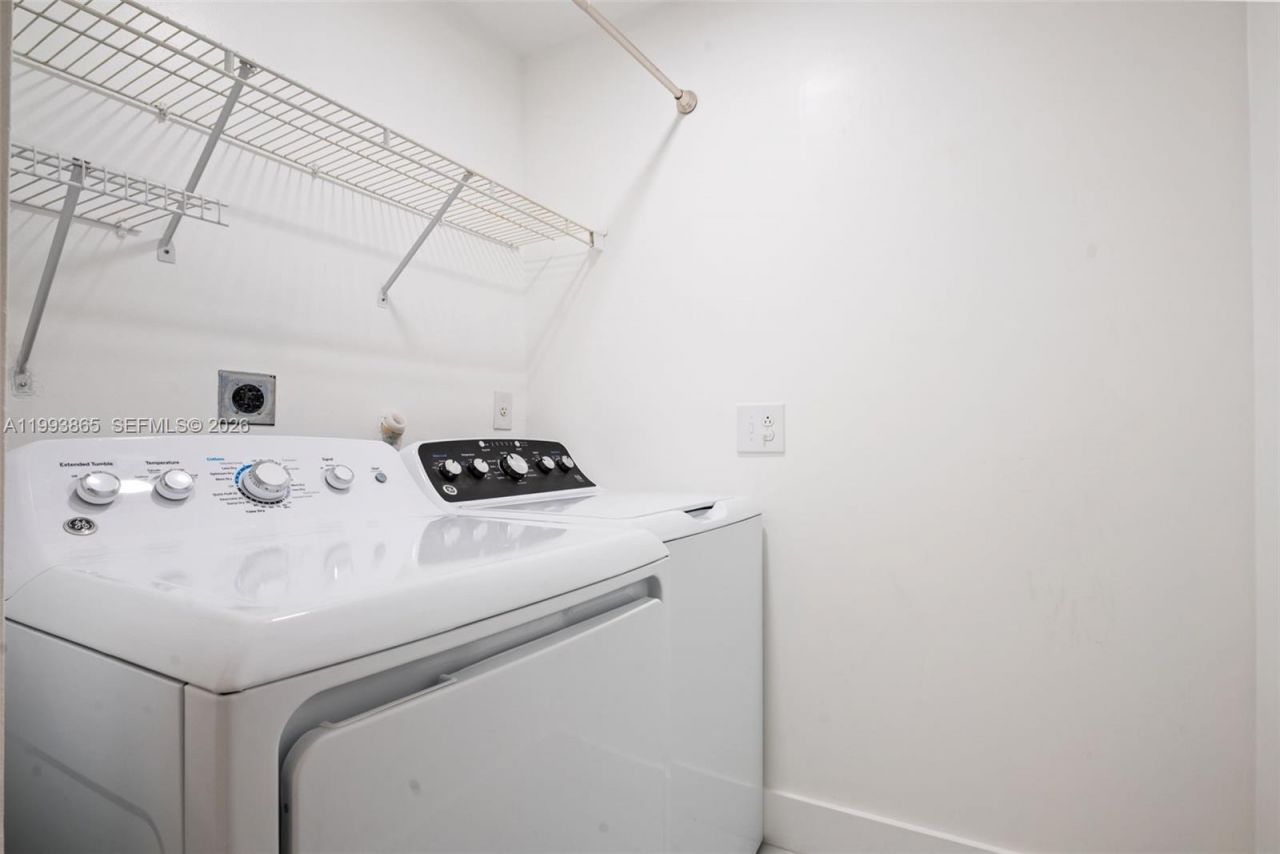 16418 SW 72nd Ter, Unit ., Miami, FL 33193 Photo