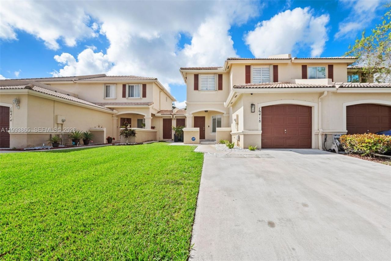 16418 SW 72nd Ter, Unit ., Miami, FL 33193 Photo