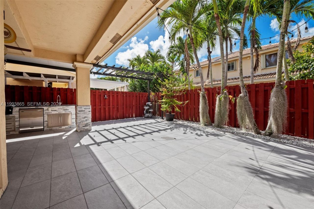 16418 SW 72nd Ter, Unit ., Miami, FL 33193 Photo