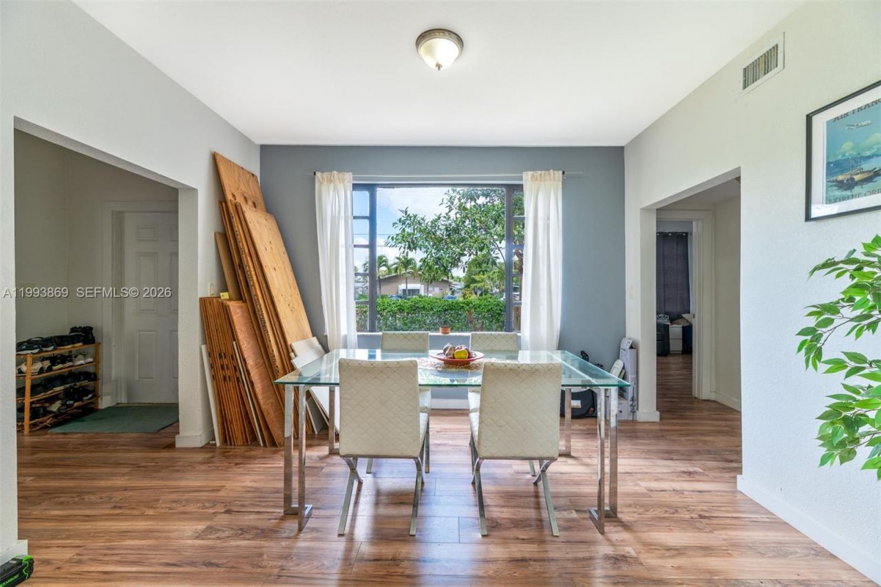 1238 NE 112th St, Unit N/A, Miami, FL 33161 Photo