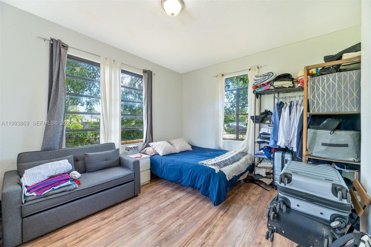 1238 NE 112th St, Unit N/A, Miami, FL 33161 Photo