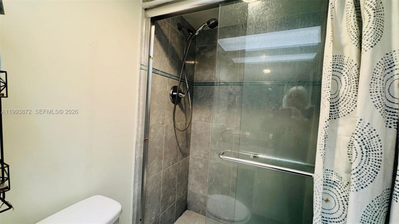 230 174th St , Unit 1518, Sunny Isles Beach, FL 33160 Photo