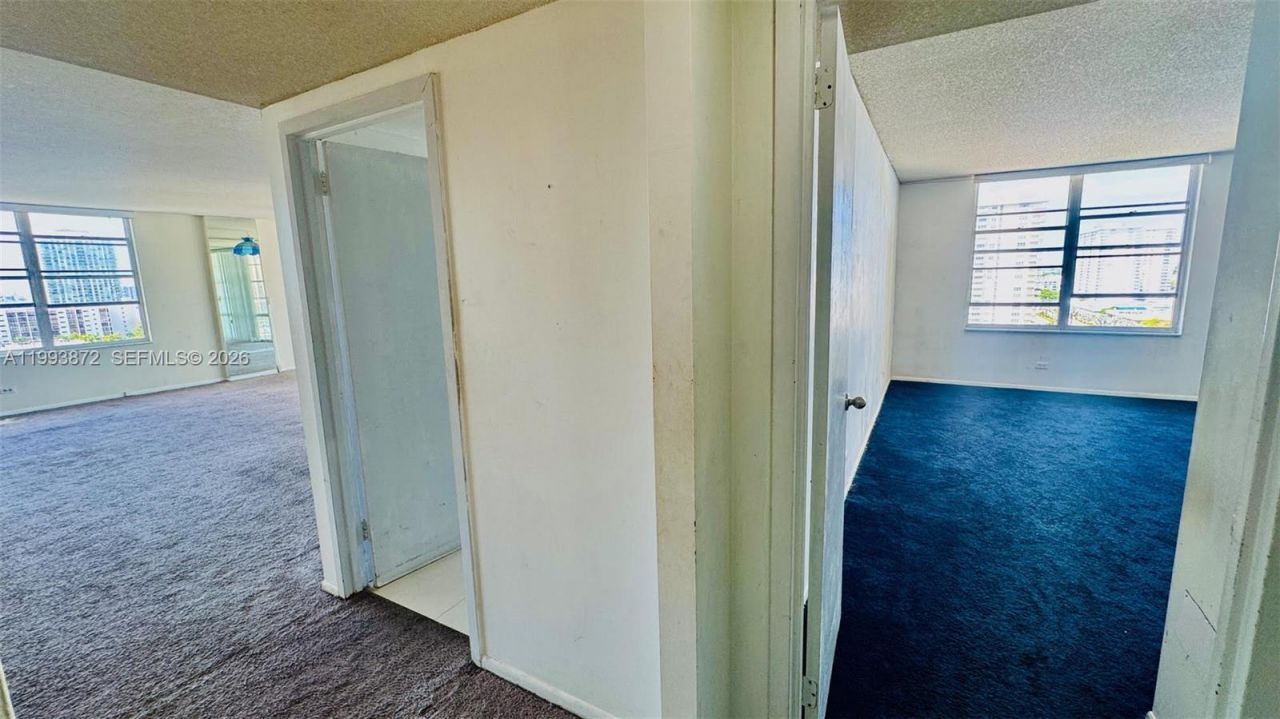 230 174th St, Unit 1518, Sunny Isles Beach, FL 33160 Photo