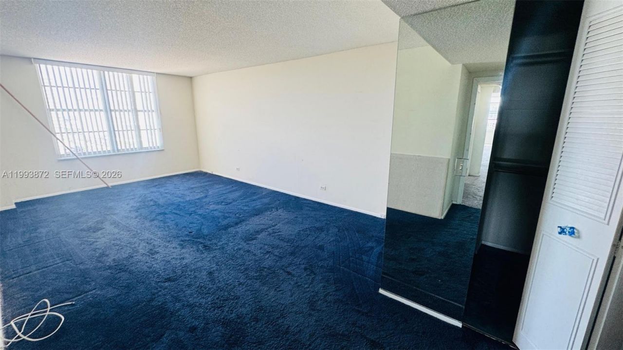 230 174th St, Unit 1518, Sunny Isles Beach, FL 33160 Photo