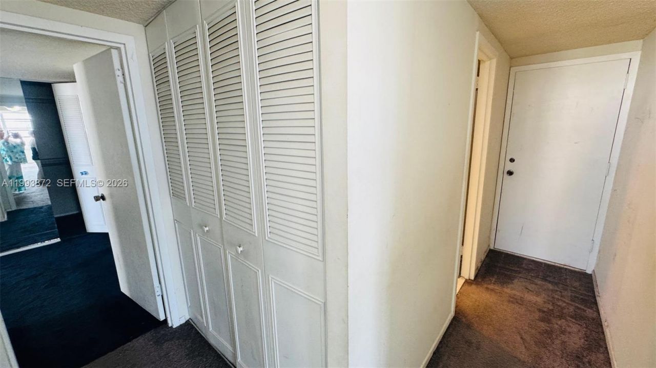 230 174th St, Unit 1518, Sunny Isles Beach, FL 33160 Photo