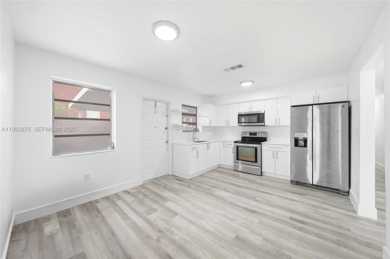 1781 SW 13th St , Miami, FL 33145 Photo