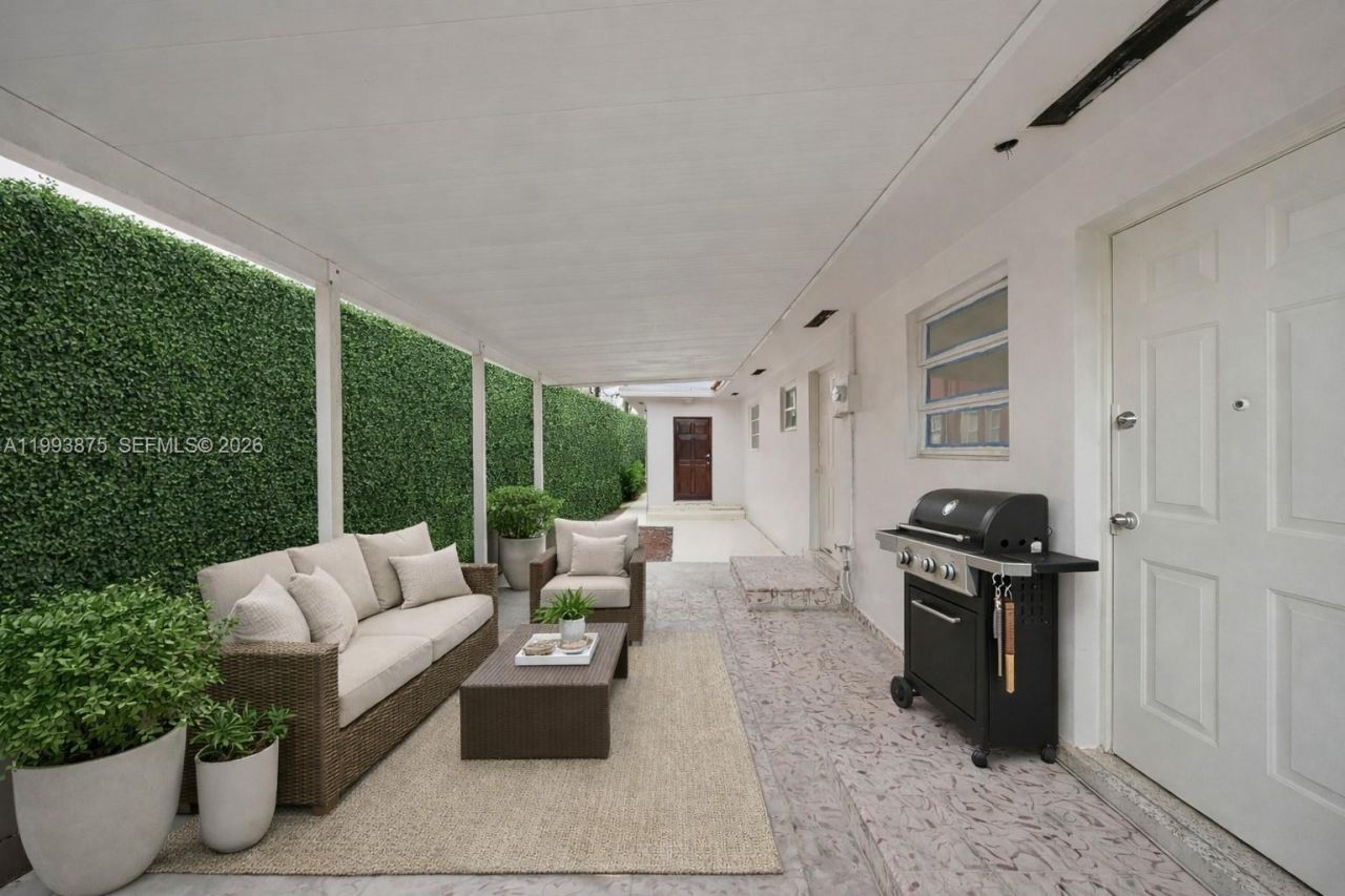 1781 SW 13th St , Miami, FL 33145 Photo