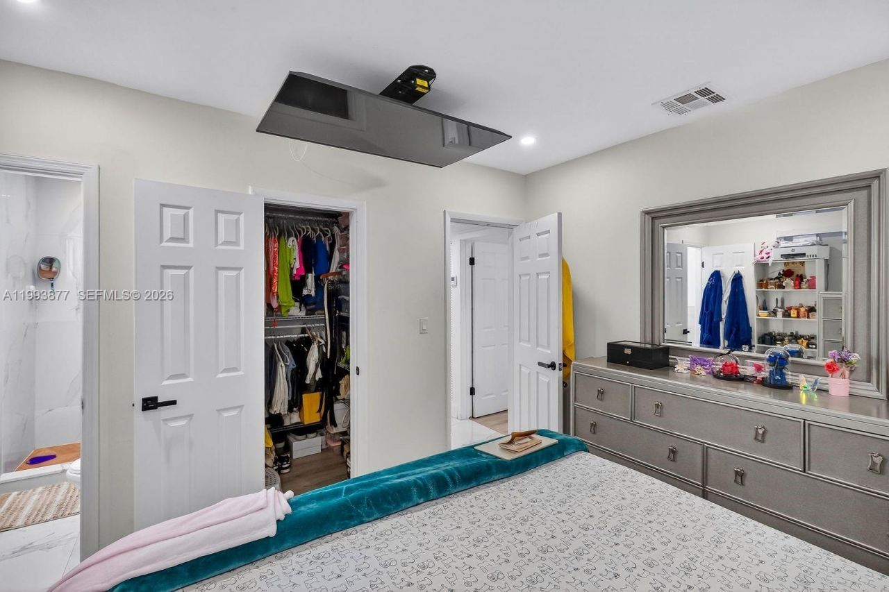 330 NW 195th Ter , Miami Gardens, FL 33169 Photo