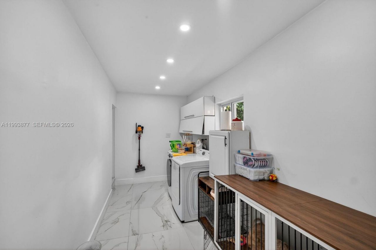 330 NW 195th Ter , Miami Gardens, FL 33169 Photo