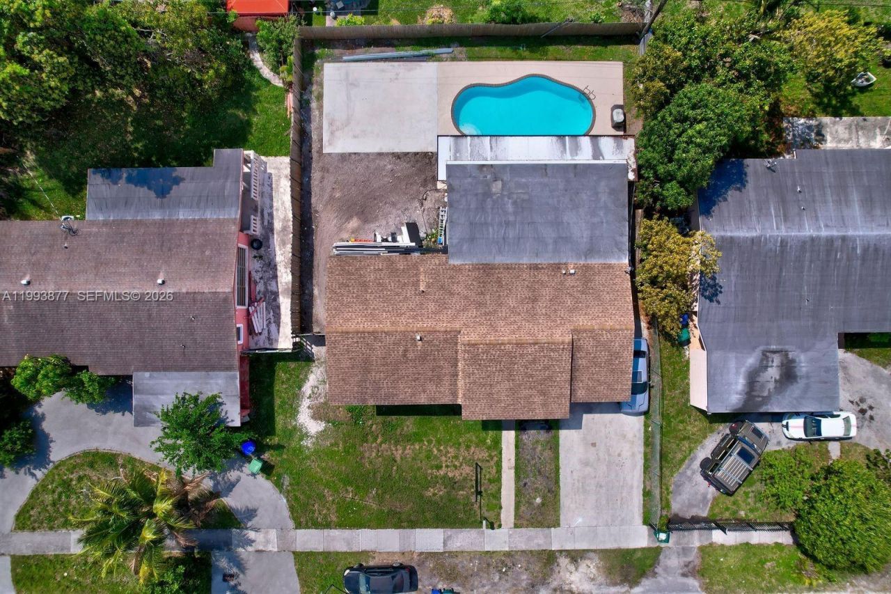 330 NW 195th Ter , Miami Gardens, FL 33169 Photo