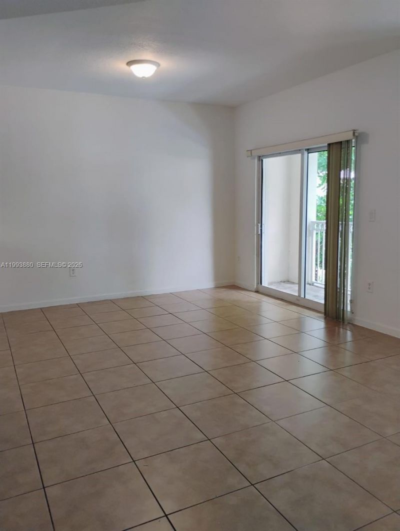 11401 NW 89th St, Unit 220, Doral, FL 33178 Photo