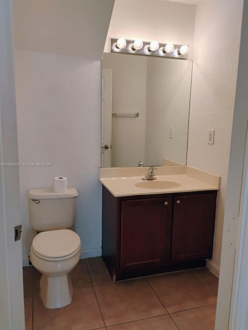 11401 NW 89th St, Unit 220, Doral, FL 33178 Photo
