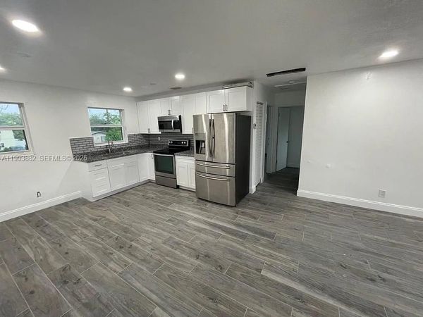 3906 SW 12th Ct , Unit 1-4, Fort Lauderdale, FL 33312