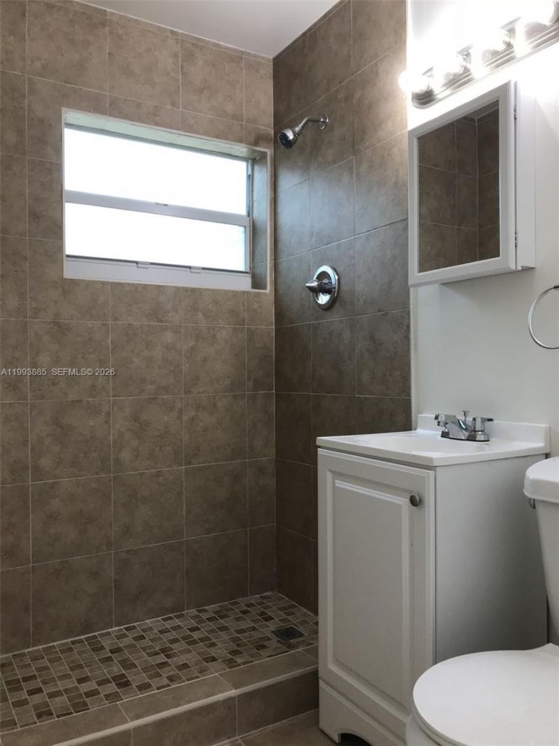 2362 NW 34th St , Unit 2, Miami, FL 33142 Photo