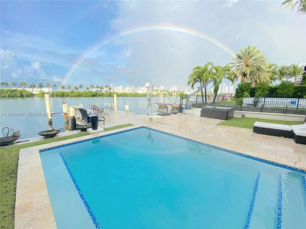 224 S Coconut Ln , Miami Beach, FL 33139