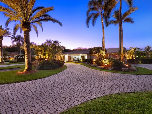 7751 Palmetto Ct , Pinecrest, FL 33156