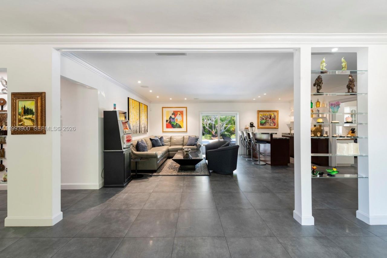 7751 Palmetto Ct , Pinecrest, FL 33156 Photo