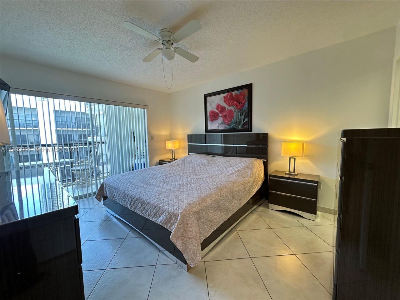 201 178th Dr, Unit 415, Sunny Isles Beach, FL 33160 Photo