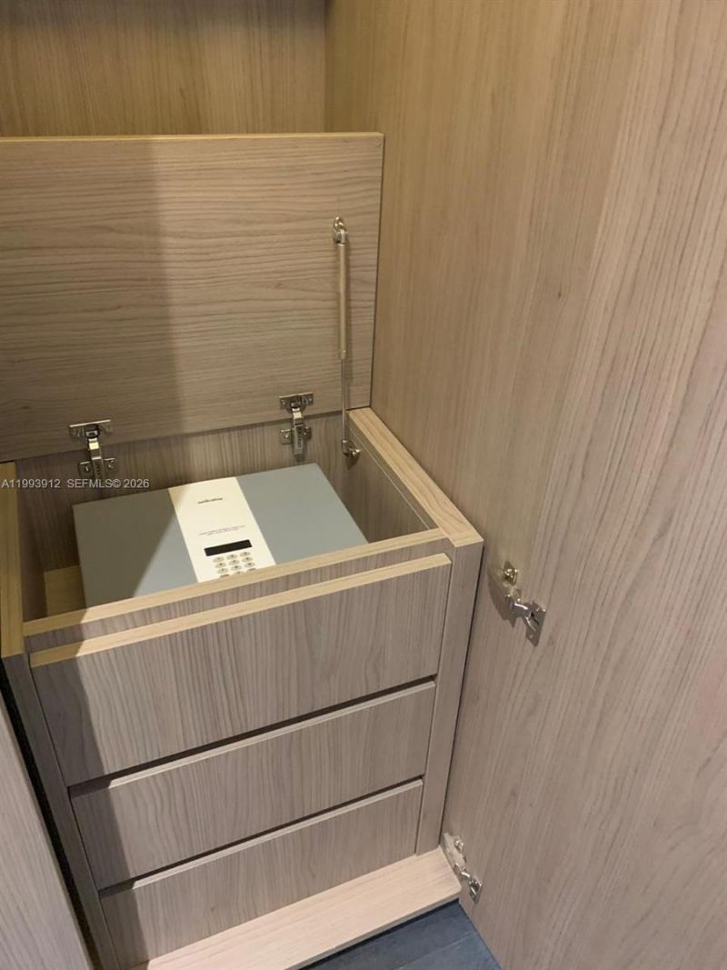 801 S Miami Ave, Unit 412, Miami, FL 33131 Photo