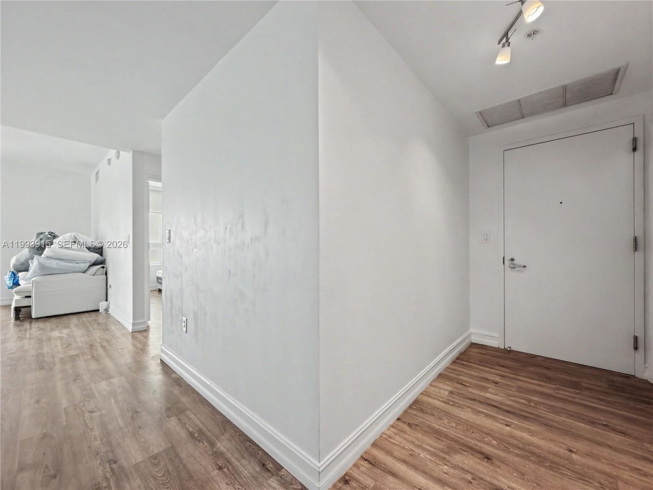 1900 N Bayshore Dr, Unit 3811, Miami, FL 33132 Photo