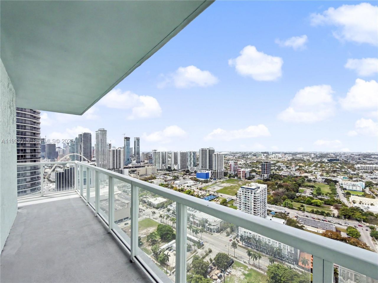 1900 N Bayshore Dr, Unit 3811, Miami, FL 33132 Photo