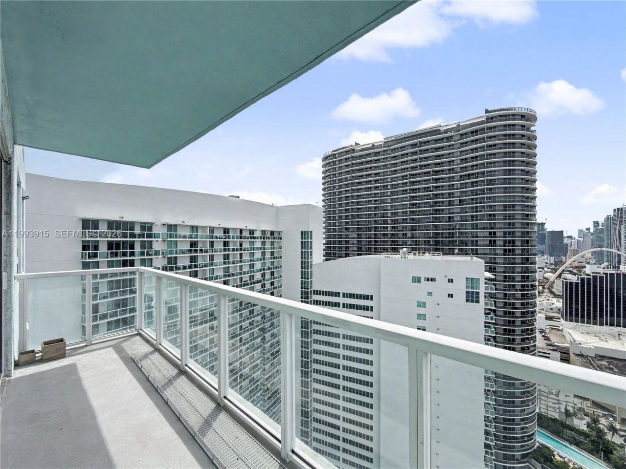 1900 N Bayshore Dr, Unit 3811, Miami, FL 33132 Photo