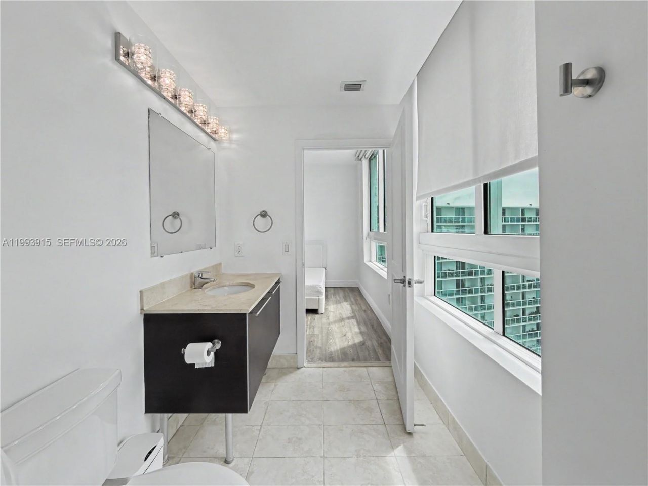1900 N Bayshore Dr, Unit 3811, Miami, FL 33132 Photo