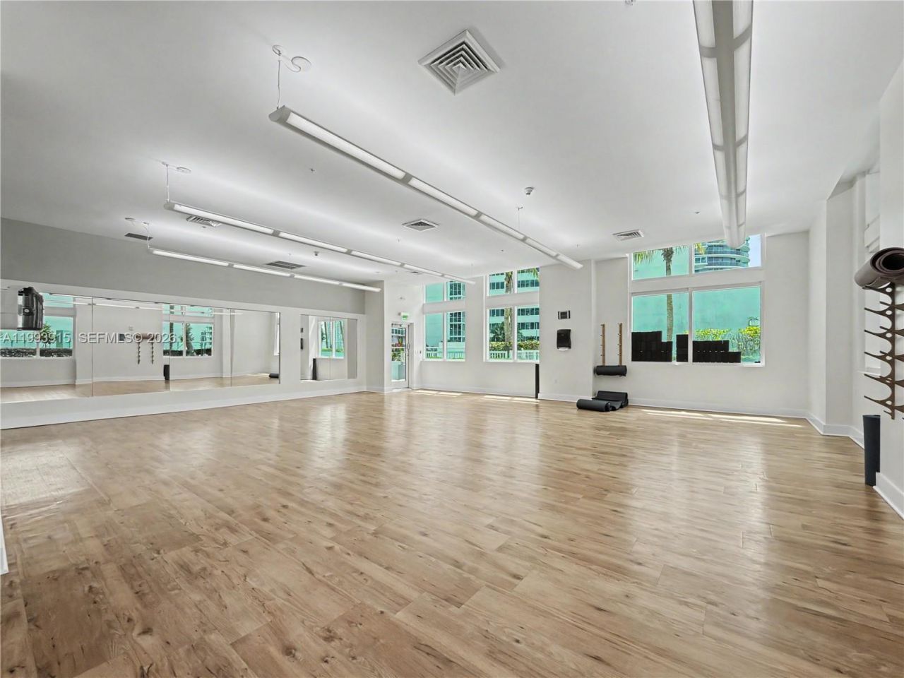 1900 N Bayshore Dr, Unit 3811, Miami, FL 33132 Photo