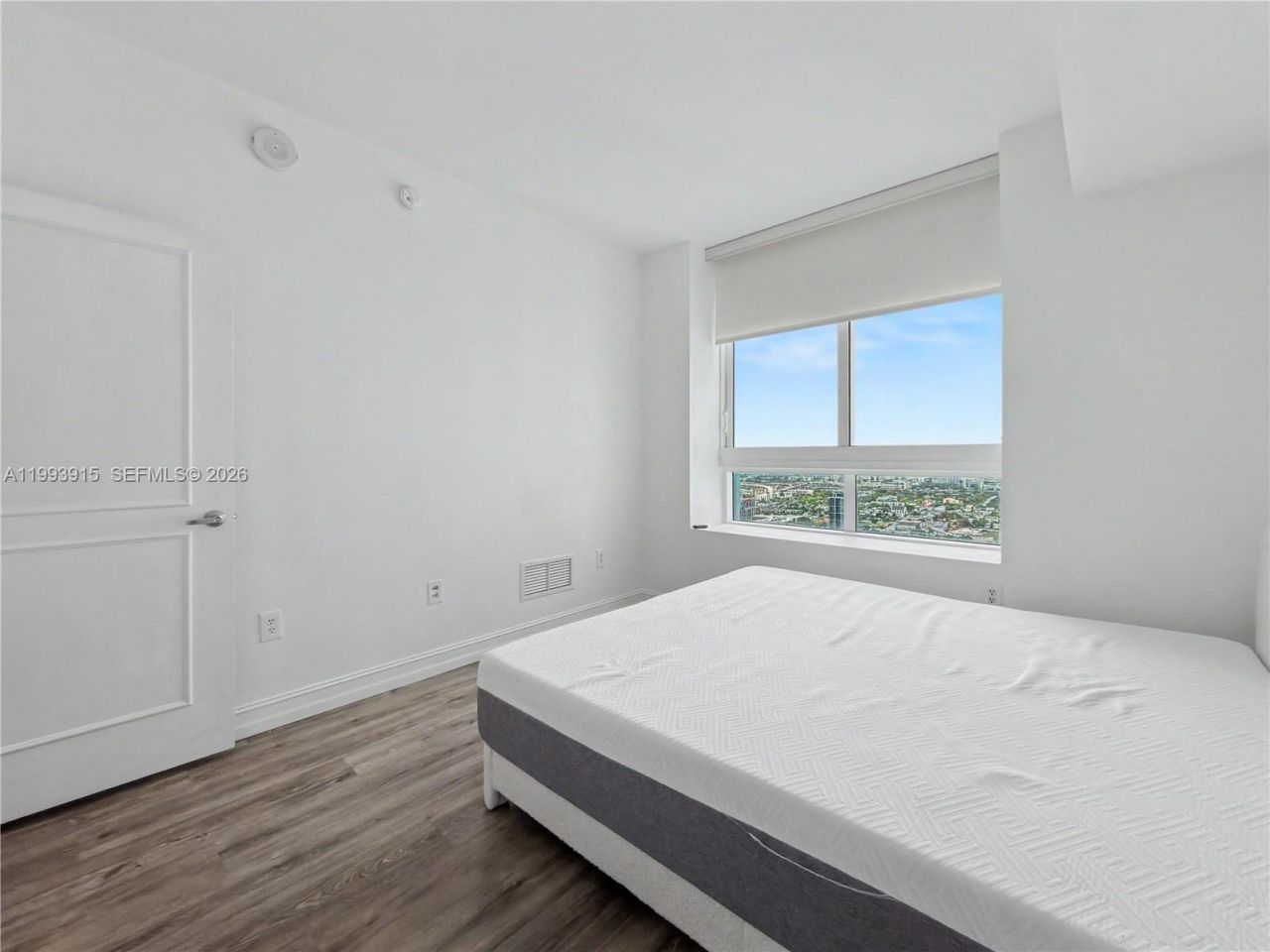 1900 N Bayshore Dr, Unit 3811, Miami, FL 33132 Photo