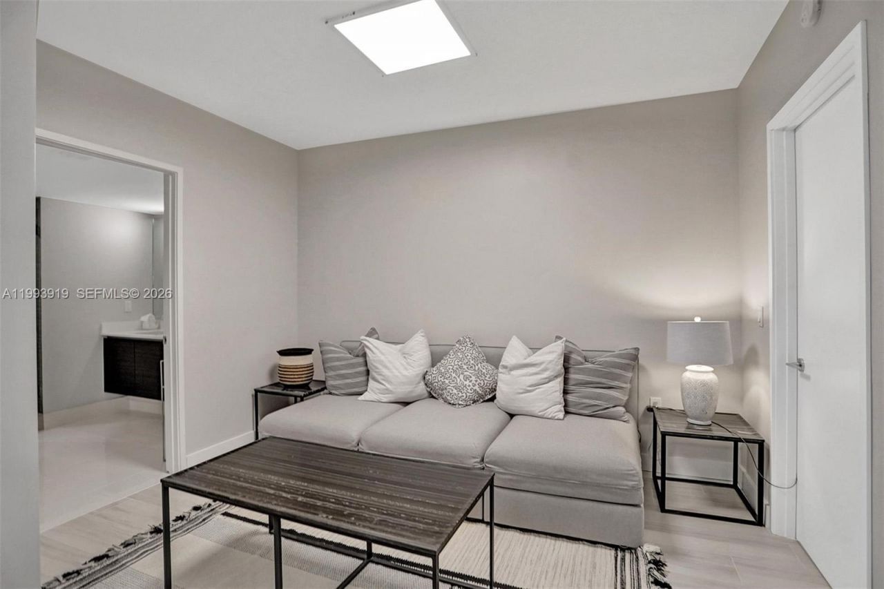 300 Sunny Isles Blvd, Unit 4-903, Sunny Isles Beach, FL 33160 Photo