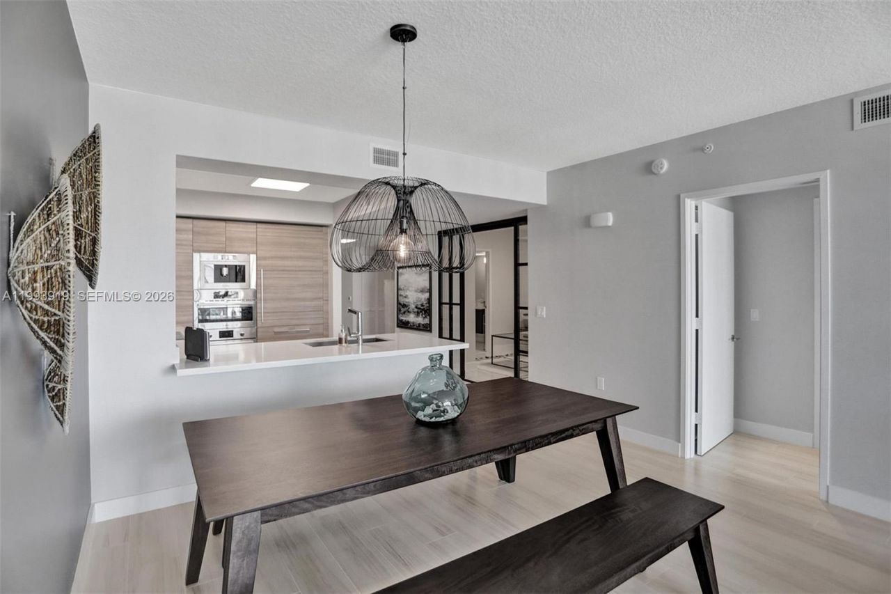 300 Sunny Isles Blvd, Unit 4-903, Sunny Isles Beach, FL 33160 Photo