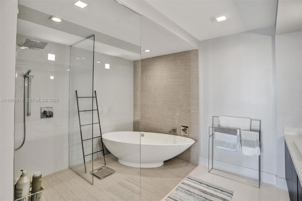 300 Sunny Isles Blvd, Unit 4-903, Sunny Isles Beach, FL 33160 Photo