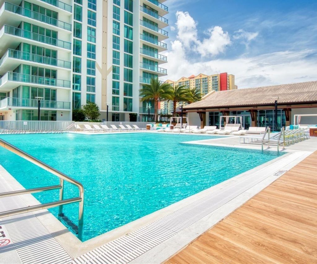 300 Sunny Isles Blvd, Unit 4-903, Sunny Isles Beach, FL 33160 Photo
