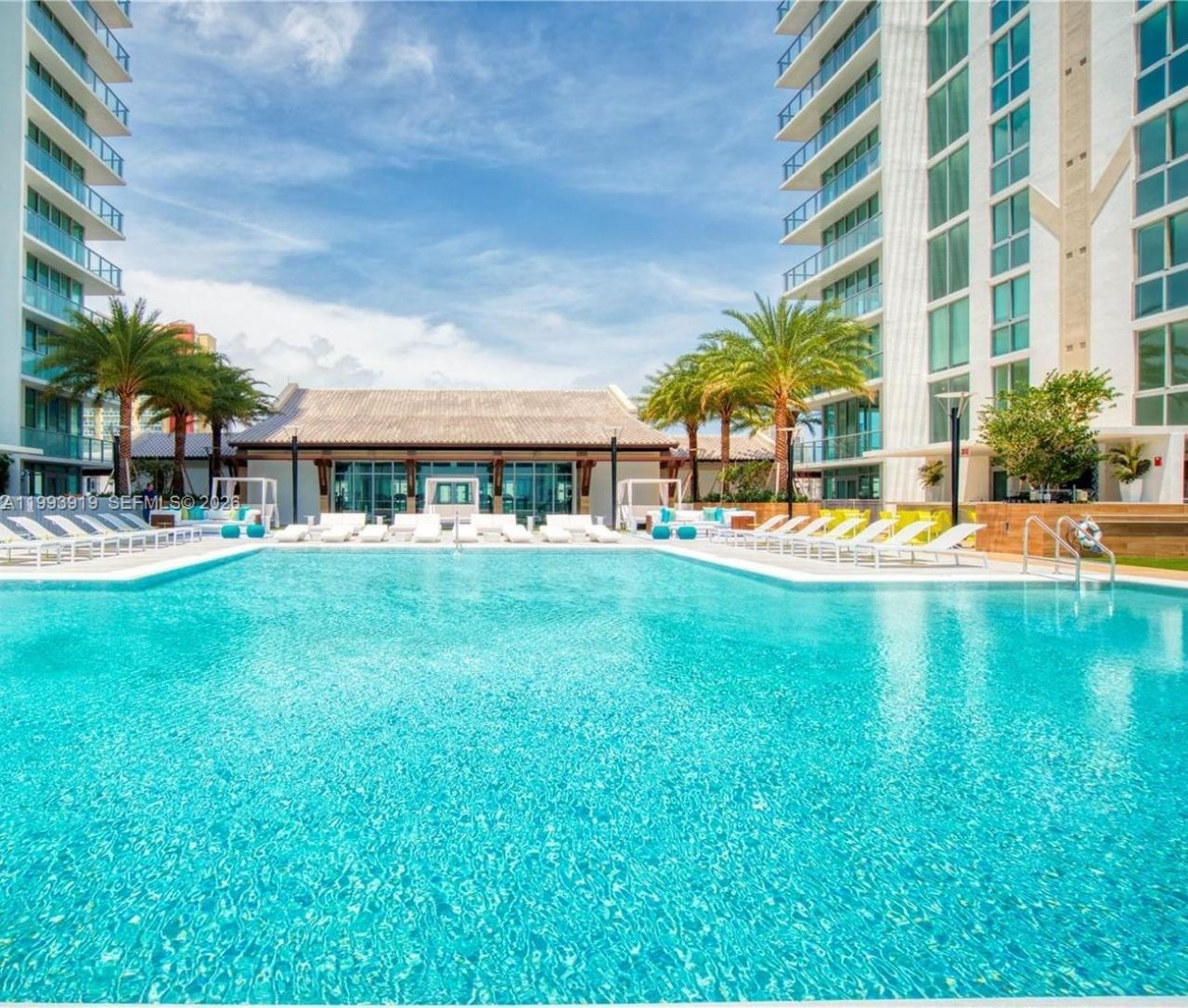 300 Sunny Isles Blvd, Unit 4-903, Sunny Isles Beach, FL 33160 Photo