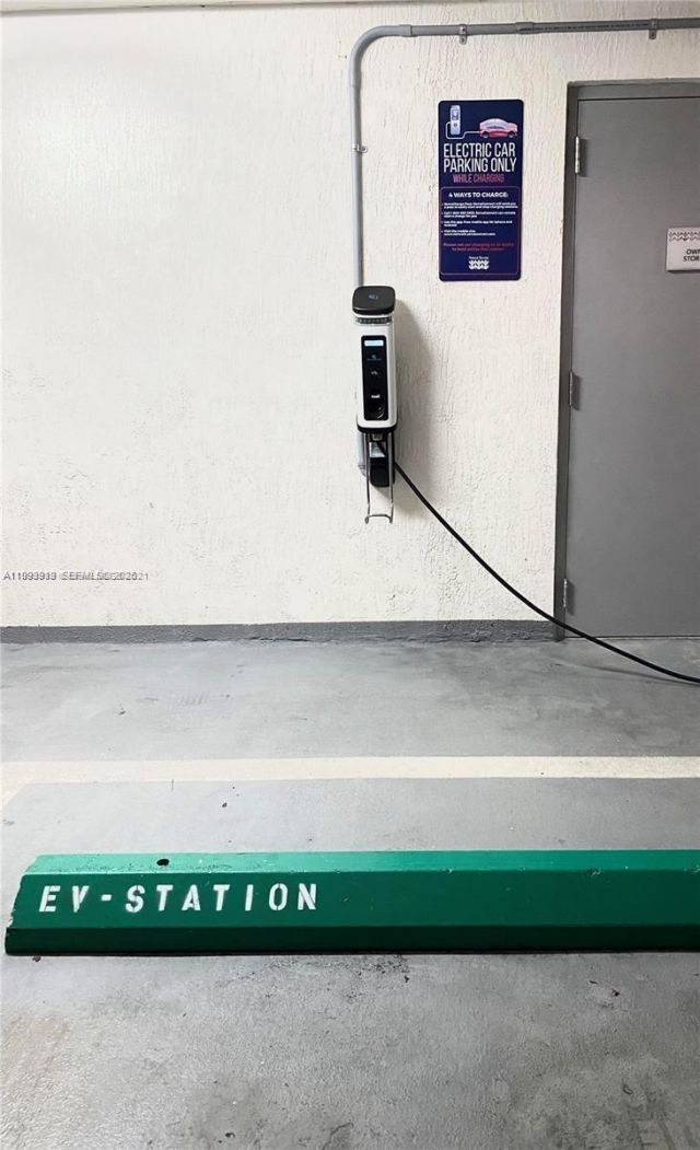 300 Sunny Isles Blvd , Unit 4-903, Sunny Isles Beach, FL 33160 Photo